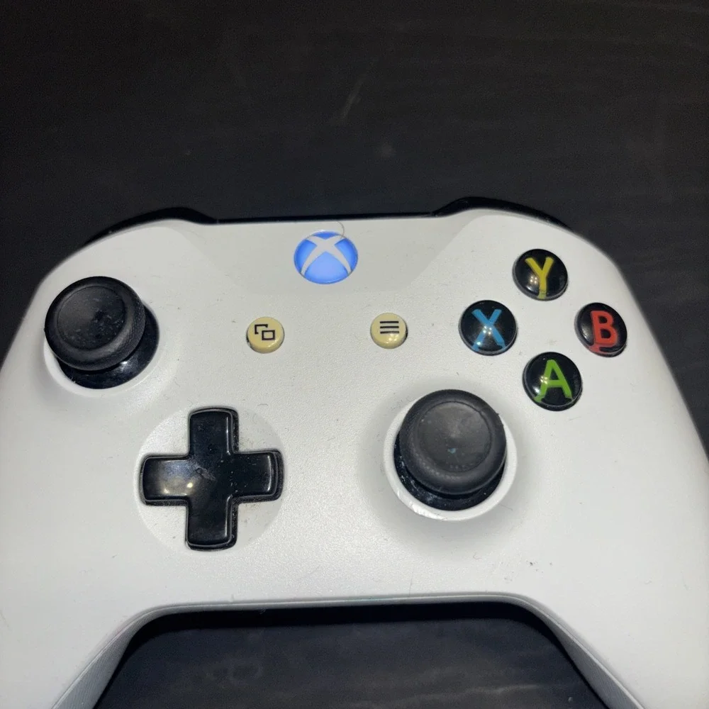 Microsoft Xbox One Wireless Controller White Model 1708 Bluetooth Tested OEM